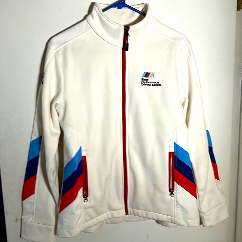 Unique BMW performance school jacket in men’s size.